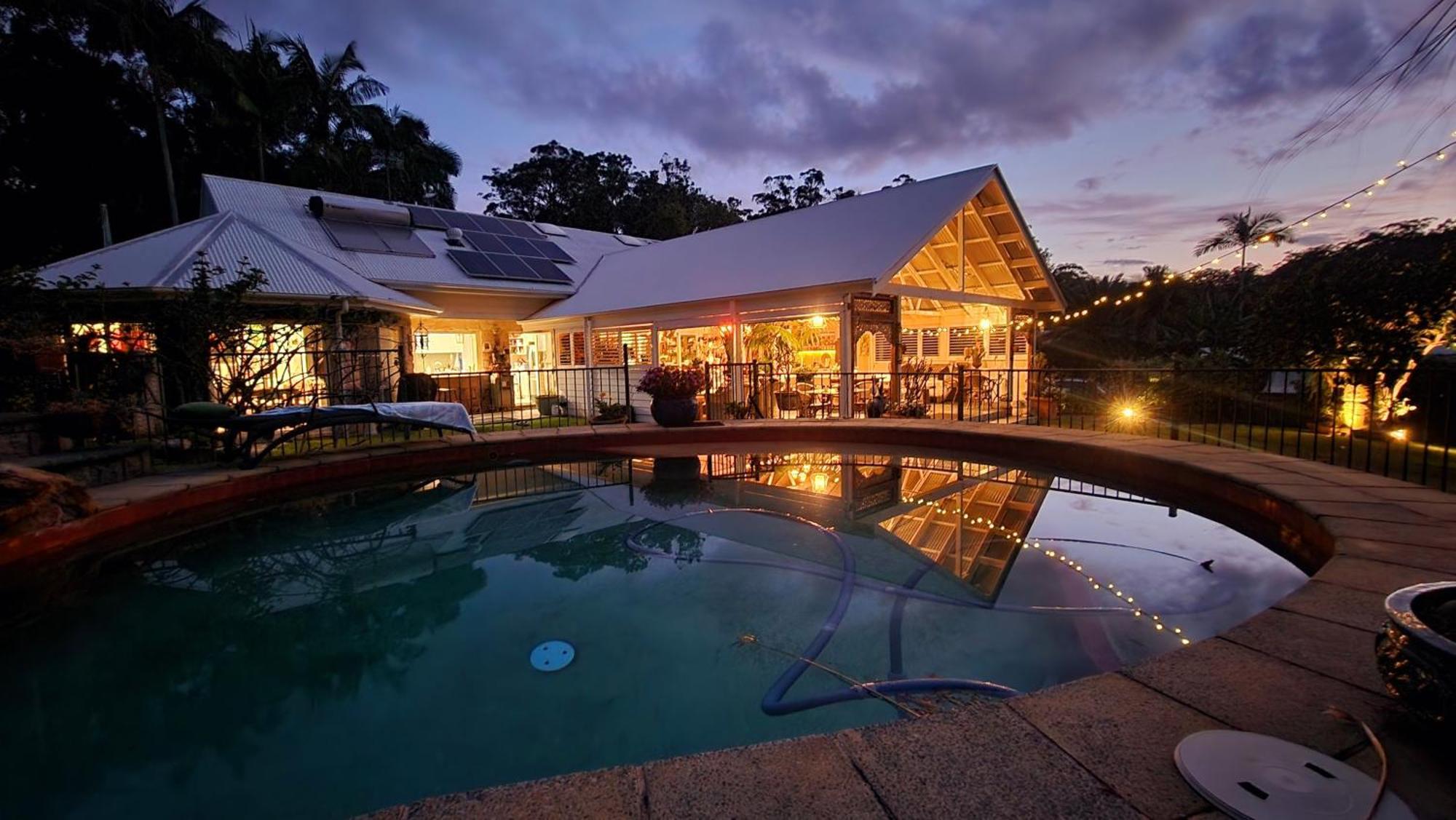 Noosa Valley Manor B&B Doonan Exterior photo